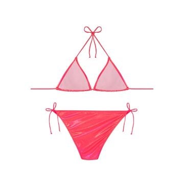 Pamela Bikini